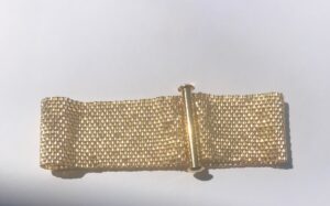 Peyote Stitch: Gold Band Bracelet