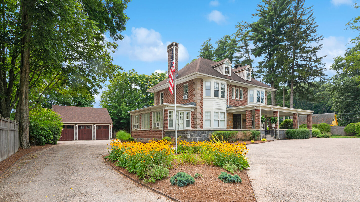 Robinson, Wright & Weymer Funeral Home
